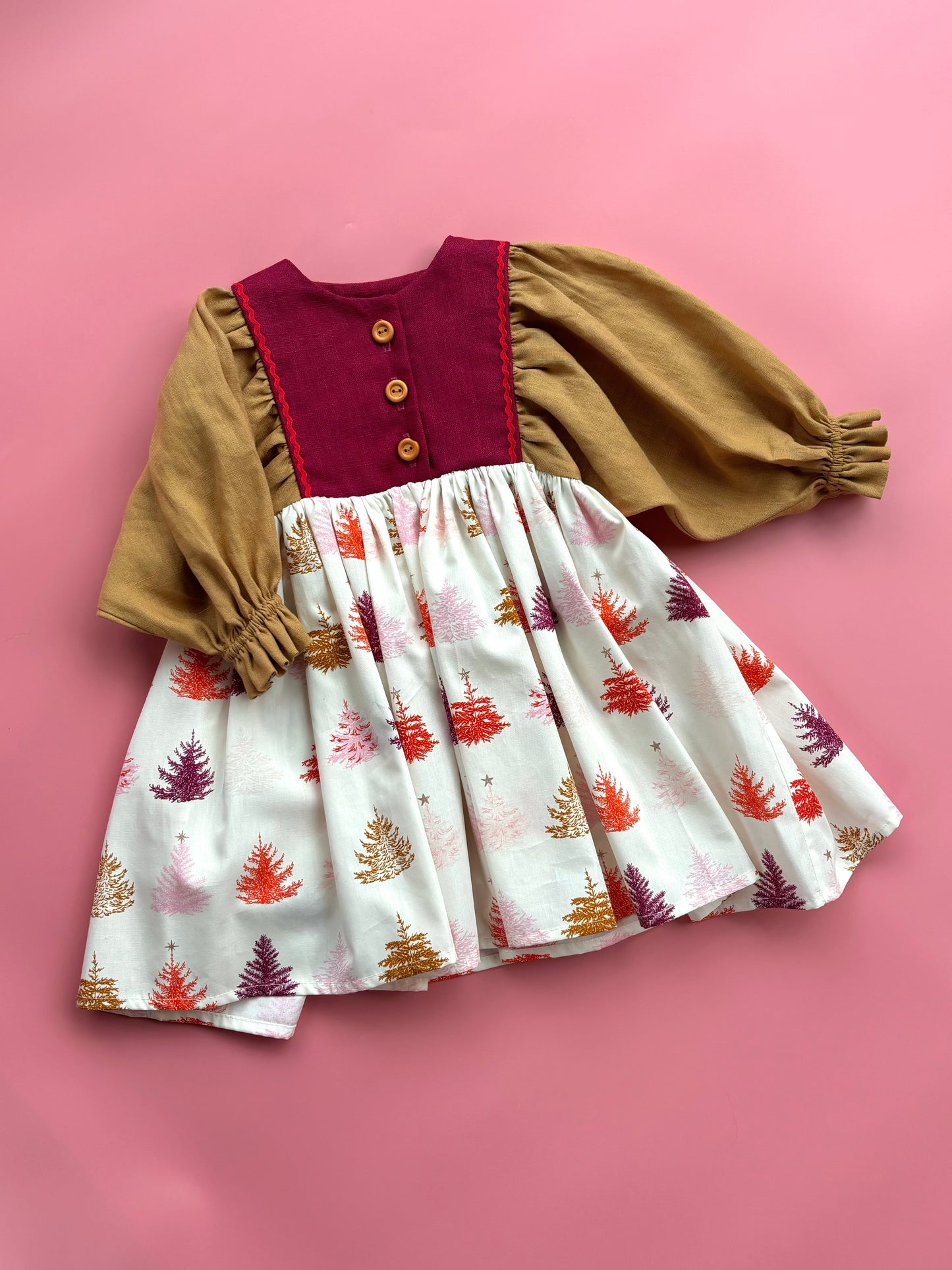 Buggyos ujjú karácsonyi ruha