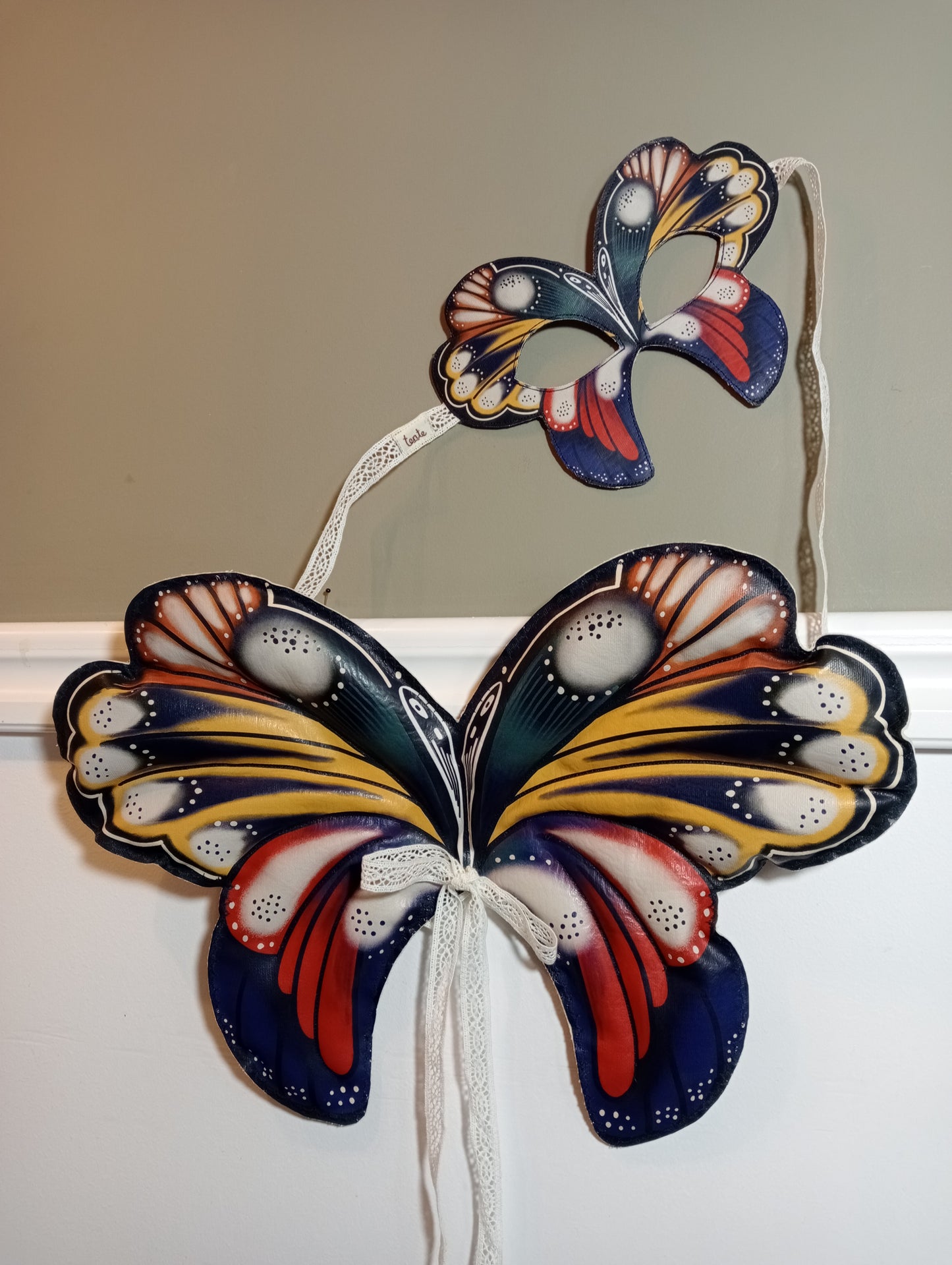 Farsangi pillangó maszk