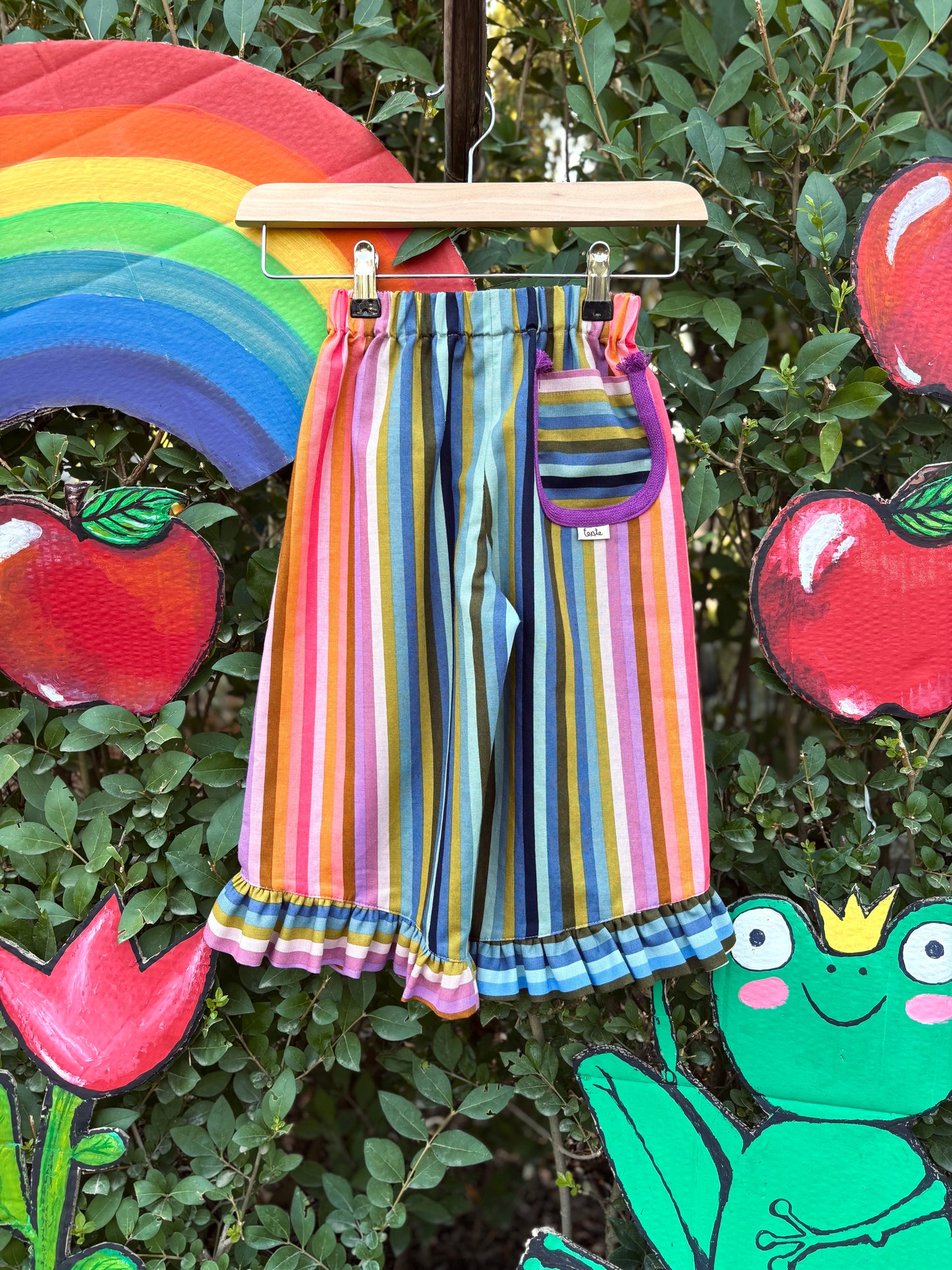 Rainbow ruffled pants