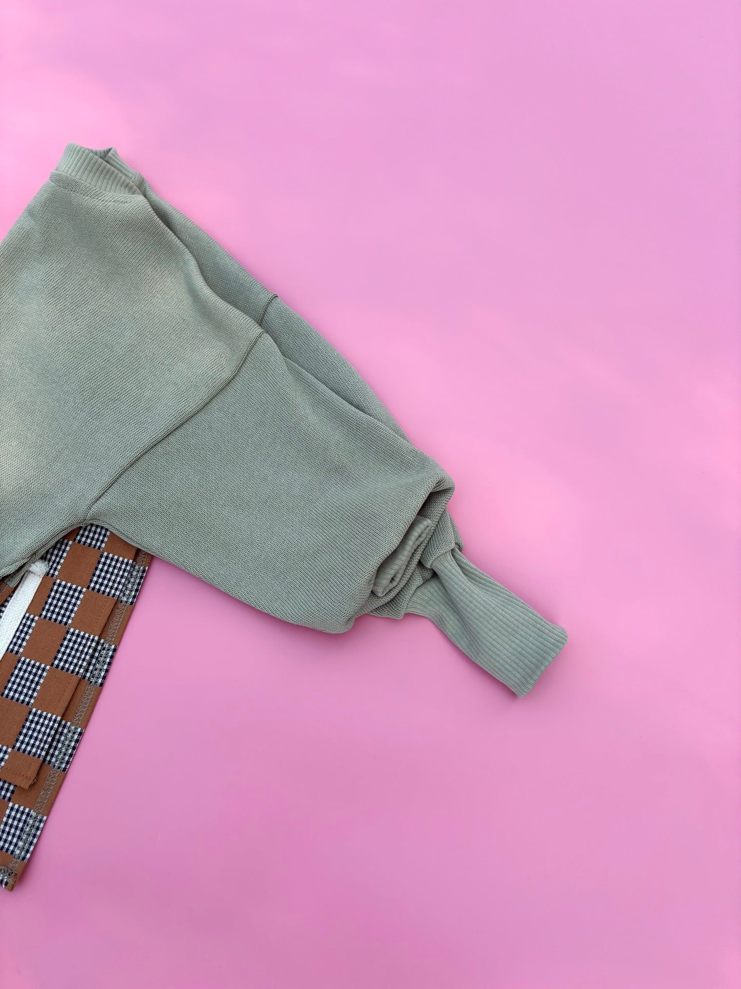Lakeside Tale sweater