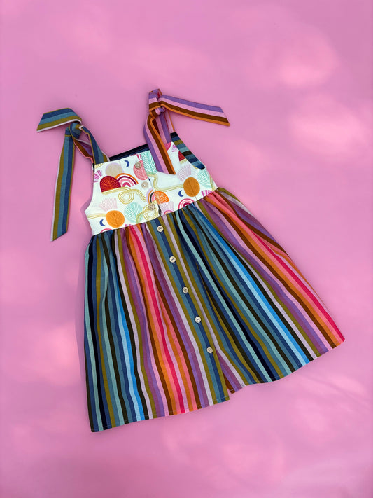 Color magic dress